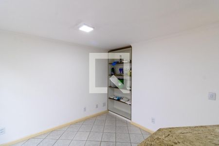 Casa para alugar com 177m², 3 quartos e 2 vagas