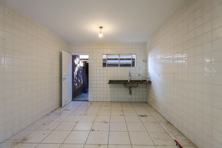 Casa para alugar com 120m², 2 quartos e 3 vagas Casa para alugar com 120m², 2 quartos e 3 vagasCozinha