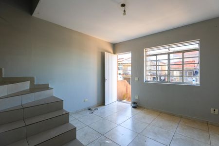 Sala de casa para alugar com 2 quartos, 120m² em Cidade Intercap, Taboão da Serra