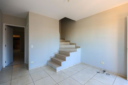 Casa para alugar com 120m², 2 quartos e 3 vagas Casa para alugar com 120m², 2 quartos e 3 vagasSala