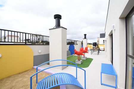 Apartamento para alugar com 62m², 2 quartos e 1 vagaÁrea comum - Playground