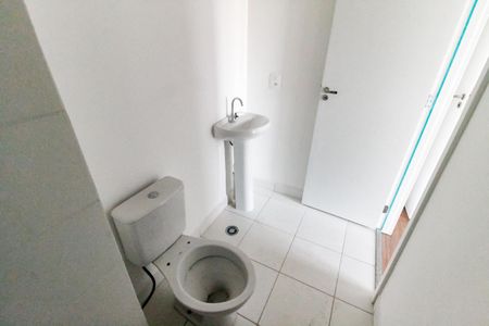 Apartamento à venda com 66m², 3 quartos e 1 vaga Apartamento à venda com 66m², 3 quartos e 1 vagaBanheiro da Suíte