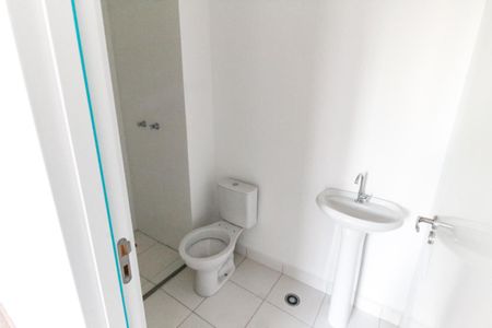 Apartamento à venda com 66m², 3 quartos e 1 vaga Apartamento à venda com 66m², 3 quartos e 1 vagaBanheiro da Suíte