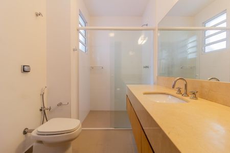 Casa de condomínio para alugar com 110m², 4 quartos e 1 vaga Casa de condomínio para alugar com 110m², 4 quartos e 1 vagaSuíte