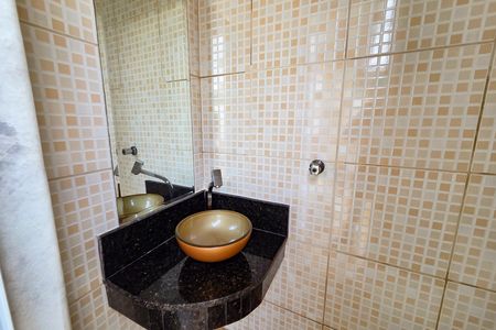 Casa de condomínio para alugar com 154m², 3 quartos e 4 vagas Casa de condomínio para alugar com 154m², 3 quartos e 4 vagasLavabo