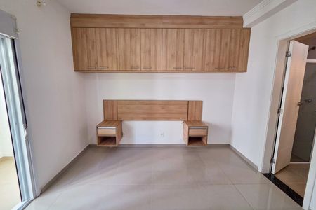 Casa de condomínio para alugar com 154m², 3 quartos e 4 vagas Casa de condomínio para alugar com 154m², 3 quartos e 4 vagasSuíte 3