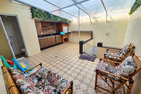 Casa de condomínio para alugar com 154m², 3 quartos e 4 vagas Casa de condomínio para alugar com 154m², 3 quartos e 4 vagasÁrea de Serviço