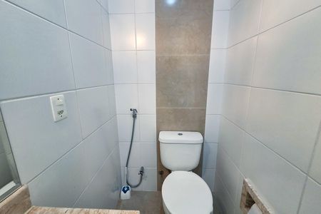 Casa de condomínio para alugar com 154m², 3 quartos e 4 vagas Casa de condomínio para alugar com 154m², 3 quartos e 4 vagasBanheiro da Suíte 3