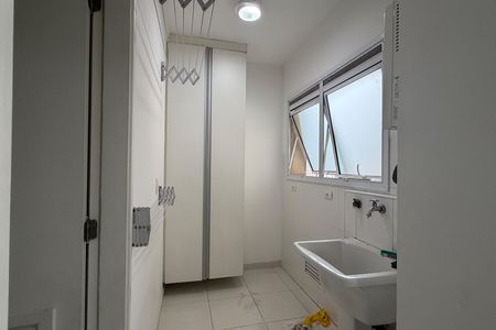 Apartamento para alugar com 111m², 2 quartos e 2 vagasCozinha e Área de Serviço