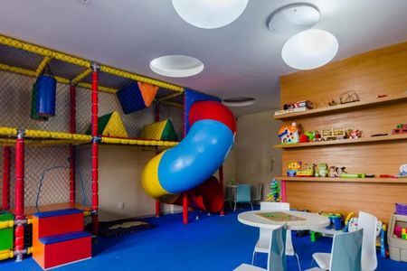 Área comum - Brinquedoteca de apartamento para alugar com 2 quartos, 111m² em Ponta da Praia, Santos