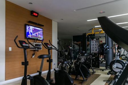 Apartamento para alugar com 111m², 2 quartos e 2 vagasÁrea comum - Academia