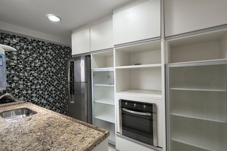 Apartamento para alugar com 111m², 2 quartos e 2 vagasCozinha e Área de Serviço