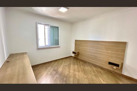 Apartamento à venda com 75m², 2 quartos e 2 vagas Apartamento à venda com 75m², 2 quartos e 2 vagasQuarto Suíte
