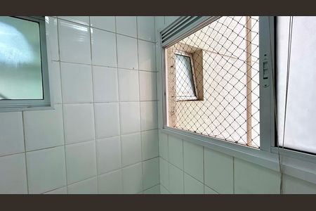Área de Serviço de apartamento à venda com 2 quartos, 75m² em Vila Augusta, Guarulhos