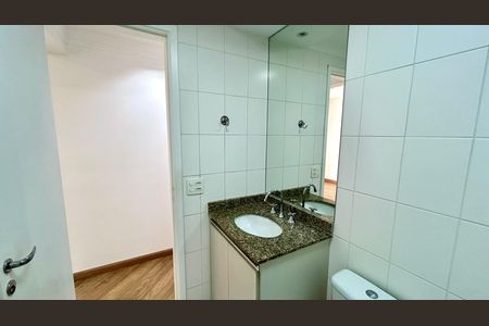 Apartamento à venda com 75m², 2 quartos e 2 vagas Apartamento à venda com 75m², 2 quartos e 2 vagasBanheiro 1