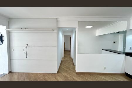 Apartamento à venda com 75m², 2 quartos e 2 vagas Apartamento à venda com 75m², 2 quartos e 2 vagasSala