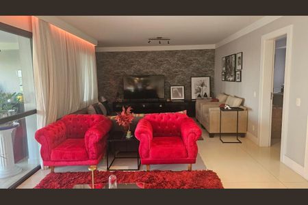 Apartamento para alugar com 3 quartos, 210m² em Santo Amaro, São Paulo
