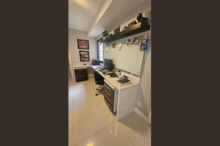 Apartamento para alugar com 3 quartos, 210m² em Santo Amaro, São Paulo