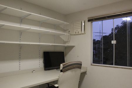 Casa de Condomínio para alugar com 3 quartos, 160m² em Anil, Rio de Janeiro