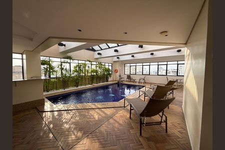 Apartamento à venda com 40m², 1 quarto e 1 vaga