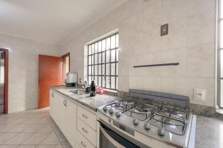Casa à venda com 4 quartos, 325m² em Jardim Soleil, Valinhos