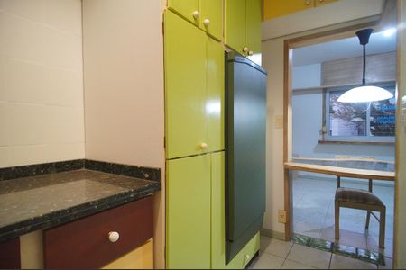 Cozinha de apartamento para alugar com 2 quartos, 53m² em Canudos, Novo Hamburgo