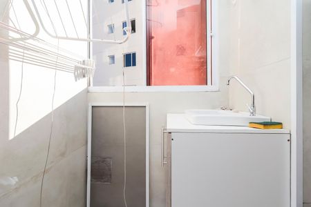 Apartamento para alugar com 45m², 2 quartos e sem vagaCozinha e Área de Serviço