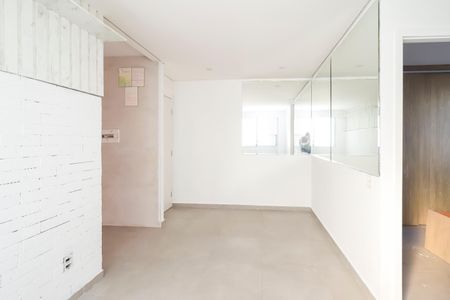 Sala de apartamento para alugar com 2 quartos, 45m² em Jardins Recanto das Rosas, São Paulo