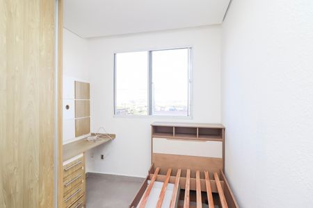 Quarto 2 de apartamento para alugar com 2 quartos, 45m² em Jardins Recanto das Rosas, São Paulo