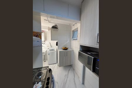 Cozinha de apartamento à venda com 3 quartos, 69m² em Vila Gumercindo, São Paulo