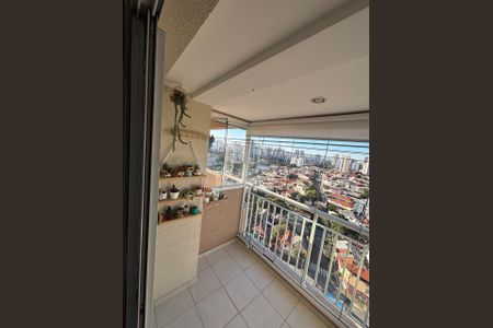 Apartamento à venda com 69m², 3 quartos e 1 vaga Apartamento à venda com 69m², 3 quartos e 1 vagaVaranda da sala