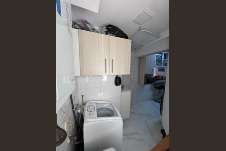 Área de serviço de apartamento à venda com 3 quartos, 69m² em Vila Gumercindo, São Paulo