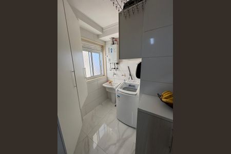 Apartamento à venda com 69m², 3 quartos e 1 vaga Apartamento à venda com 69m², 3 quartos e 1 vagaÁrea de serviço