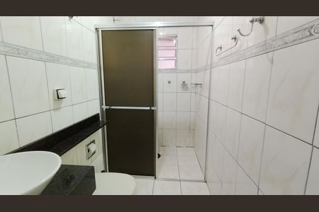 Casa para alugar com 125m², 2 quartos e 2 vagas Casa para alugar com 125m², 2 quartos e 2 vagasBanheiro