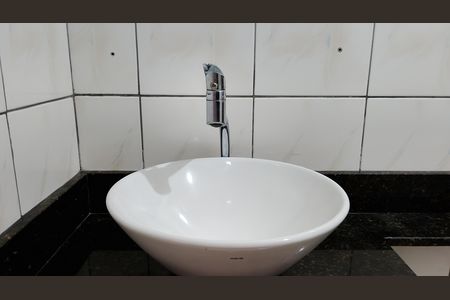 Banheiro  de casa para alugar com 2 quartos, 125m² em Vila Nova Amorim, Suzano