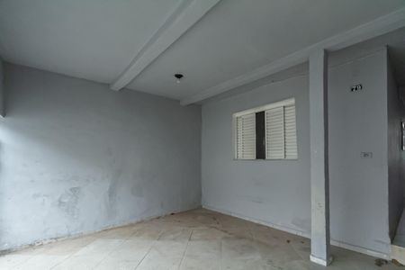 Casa para alugar com 70m², 1 quarto e 1 vaga Casa para alugar com 70m², 1 quarto e 1 vagaGaragem