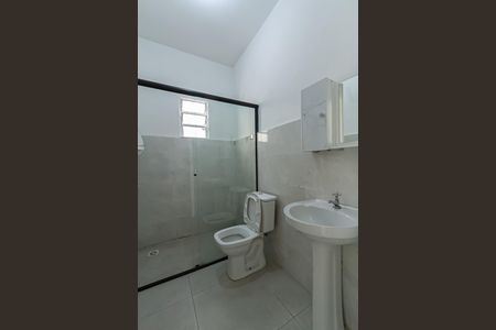 Casa para alugar com 70m², 1 quarto e 1 vaga Casa para alugar com 70m², 1 quarto e 1 vagaBanheiro