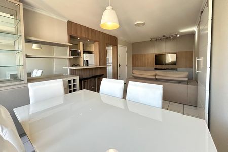 Sala  de apartamento para alugar com 3 quartos, 81m² em Estreito, Florianópolis
