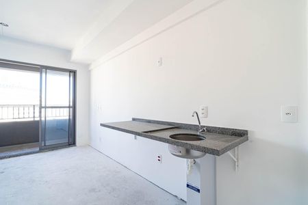 Cozinha de kitnet/studio para alugar com 1 quarto, 24m² em Bela Vista, São Paulo