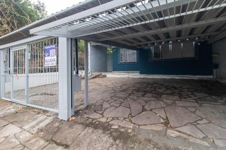 Casa para alugar com 100m², 2 quartos e 2 vagas Casa para alugar com 100m², 2 quartos e 2 vagasFachada