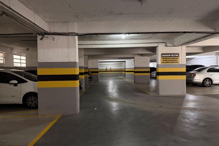 Garagem de apartamento para alugar com 1 quarto, 55m² em José Menino, Santos