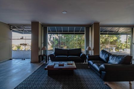 Apartamento para alugar com 76m², 2 quartos e 1 vaga