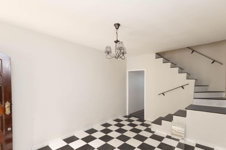 Sala  de casa para alugar com 2 quartos, 90m² em Parque Casa de Pedra, São Paulo
