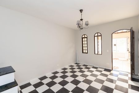 Sala  de casa para alugar com 2 quartos, 90m² em Parque Casa de Pedra, São Paulo