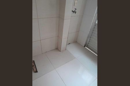 Área de serviço de apartamento para alugar com 2 quartos, 75m² em Covanca, São Gonçalo