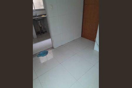 Apartamento para alugar com 75m², 2 quartos e 1 vaga Apartamento para alugar com 75m², 2 quartos e 1 vagaSala