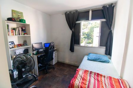 Quarto 2 de apartamento para alugar com 3 quartos, 68m² em Fonseca, Niterói