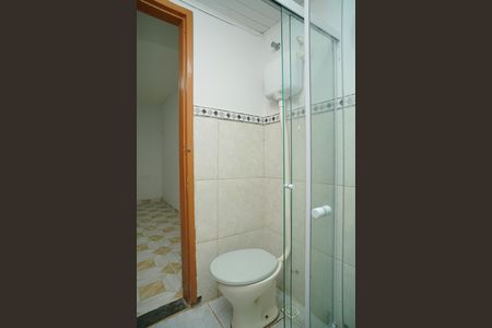 Casa para alugar com 70m², 1 quarto e 2 vagasBanheiro da Suíte