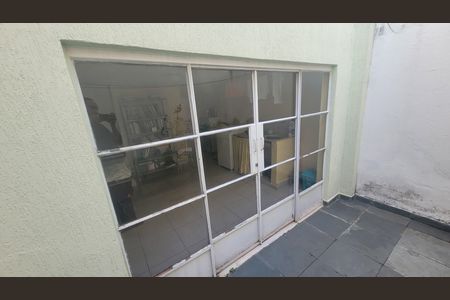 Casa para alugar com 250m², 4 quartos e 2 vagas Casa para alugar com 250m², 4 quartos e 2 vagasQuintal