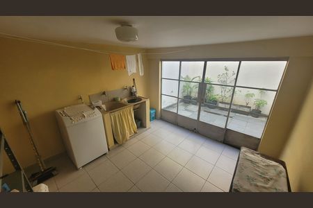 Casa para alugar com 250m², 4 quartos e 2 vagas Casa para alugar com 250m², 4 quartos e 2 vagasÁrea de Serviço
